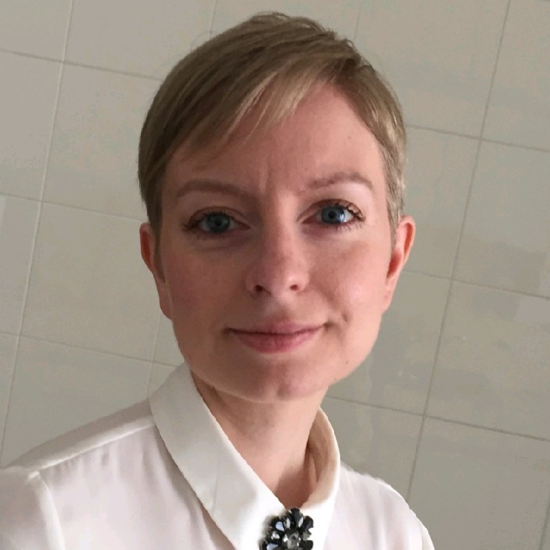 Dott.ssa Elena Caturano